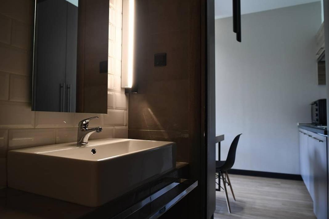 Avenue Luxury Apartments อเล็กซานโดรโพลิส ภายนอก รูปภาพ